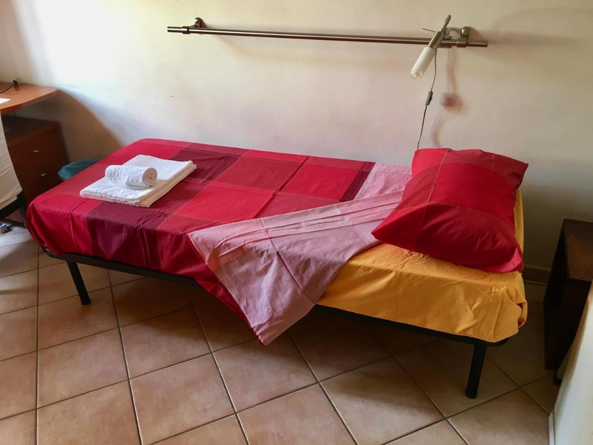 Casa Delfino - Appartamento Centro Storico A Due Passi Dalla Spiaggia & Mare, Porto & Ferrovia Civitavecchia Eksteriør billede